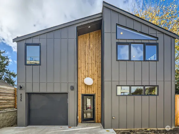 4335 30th Avenue W, Seattle, WA 98199