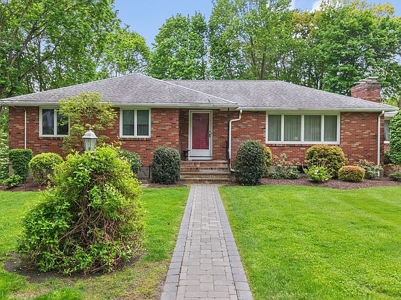 2nd image of 38 Greenwood Ln