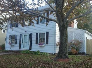 15 Holden St, Attleboro, MA 02703
