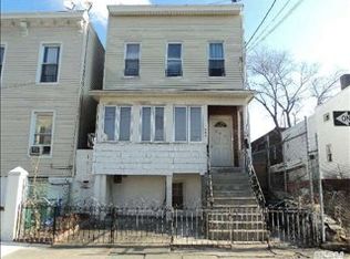 205 Essex St, Brooklyn, NY 11208