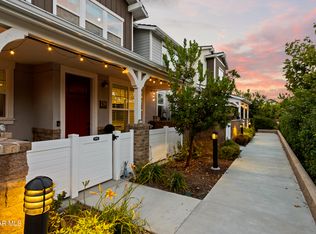 230 Farmhouse Dr #3, Simi Valley, CA 93065