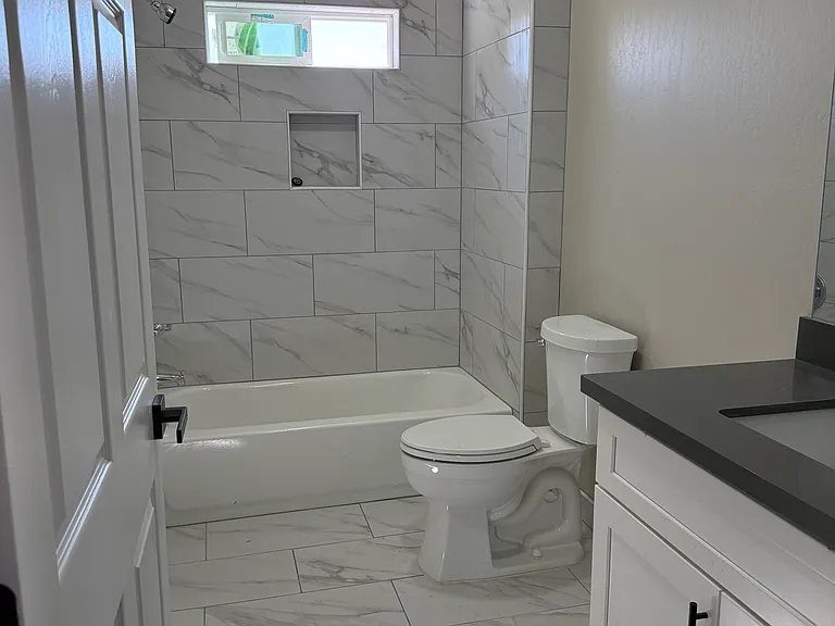 908 Fairfax Rd — Photo 11