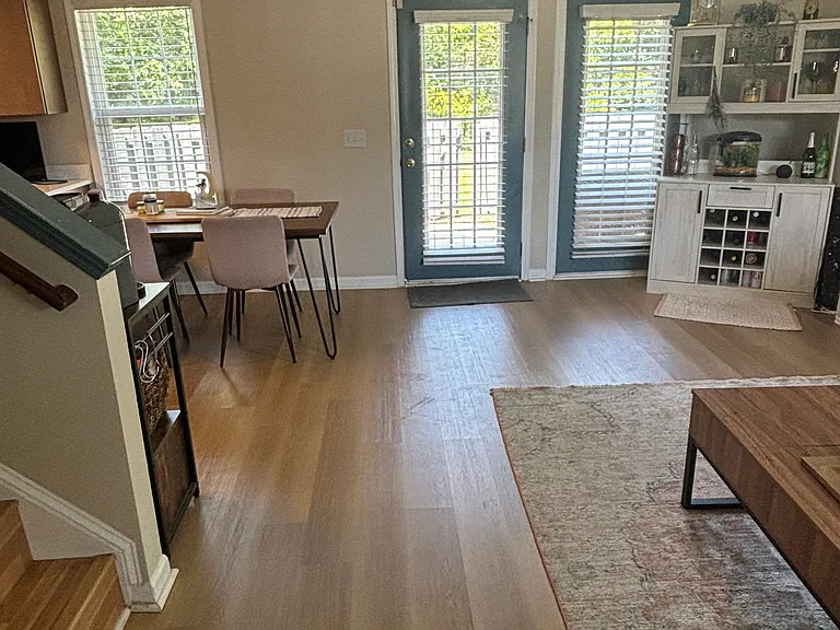 418 Saint Rosea Dr — Photo 3
