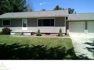 10887 Columbia Hwy, Eaton Rapids, MI 48827