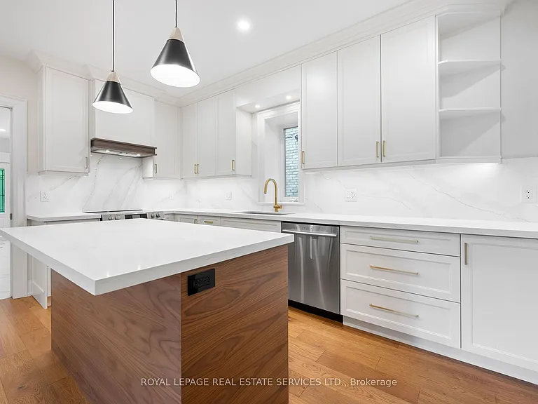 509 Christie St — Photo 9