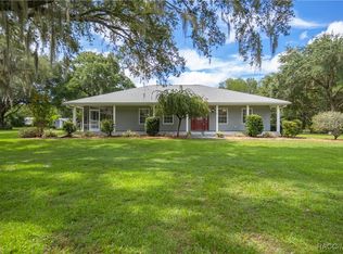 5982 W Riverbend Rd, Dunnellon, FL 34433