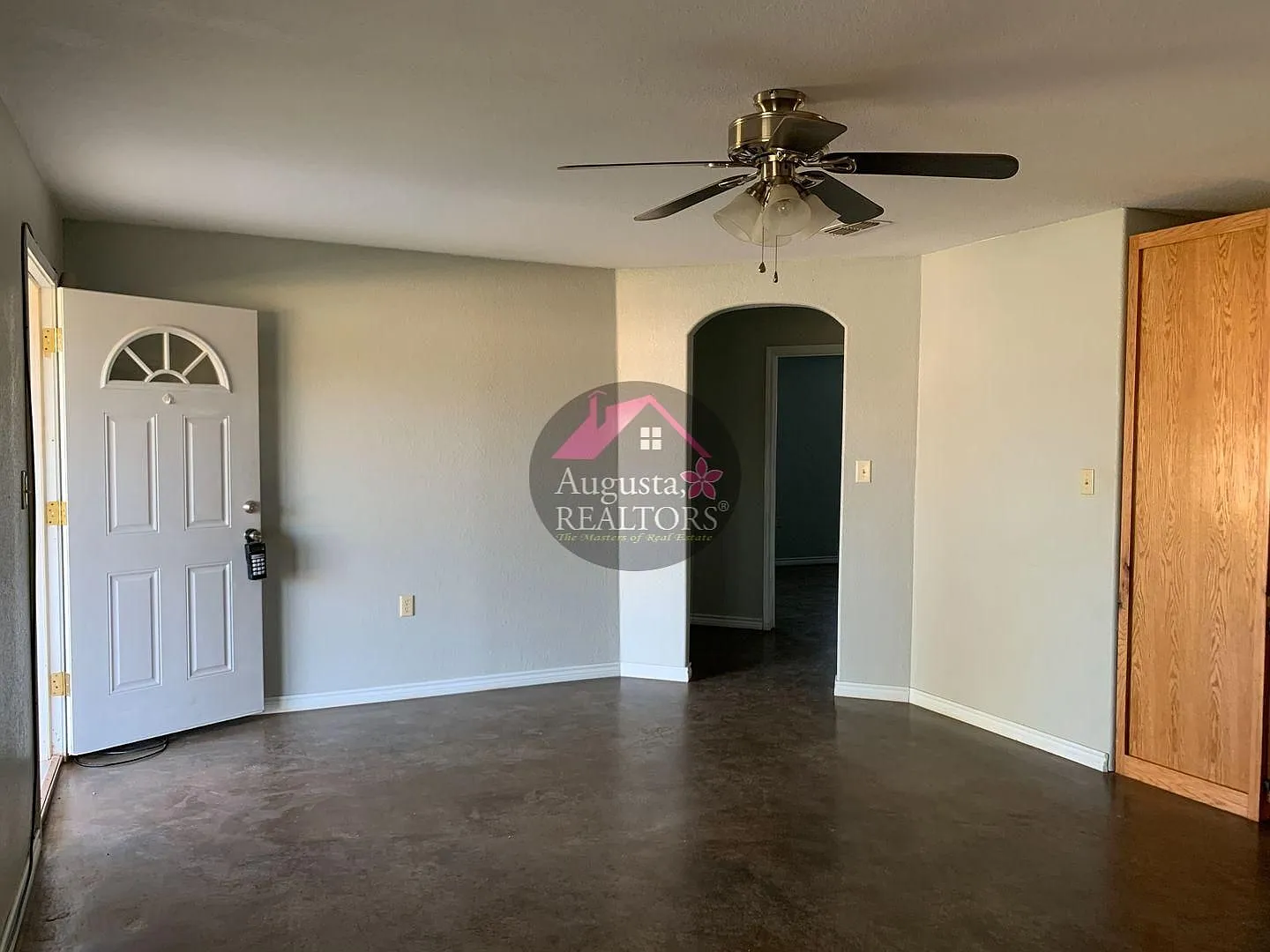 Hamlett- 720 11th St. — Photo 3