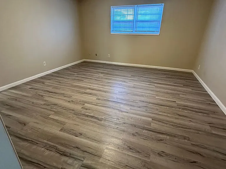 801 S Maguire St — Photo 14