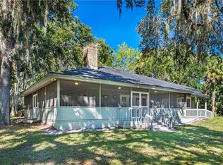 611 Fort Florida Point Rd, Debary, FL 32713