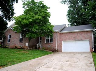 1654 Windriver Rd, Clarksville, TN 37042