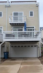 200 Lake Shore Dr APT D, Michigan City, IN, 46360