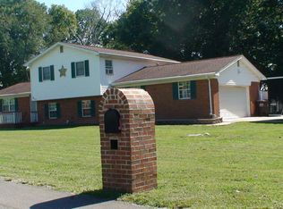 2850 W Mary Lane Ave, West Terre Haute, IN 47885