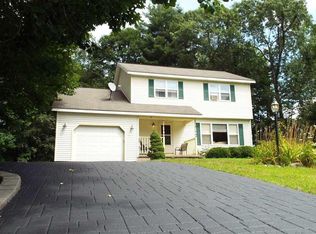 6 White Oak Ct, Greenfield Center, NY 12833