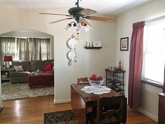 3rd image of 5481 Loughborough Ave