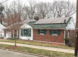 22 Roger White Dr, New Haven, CT 06511