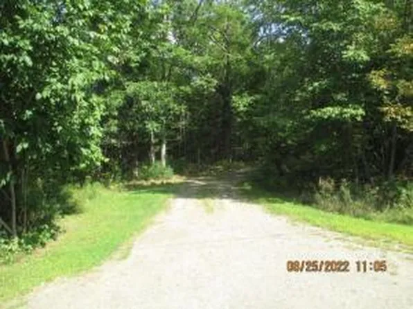 00 North Road, Dixmont, ME 04932