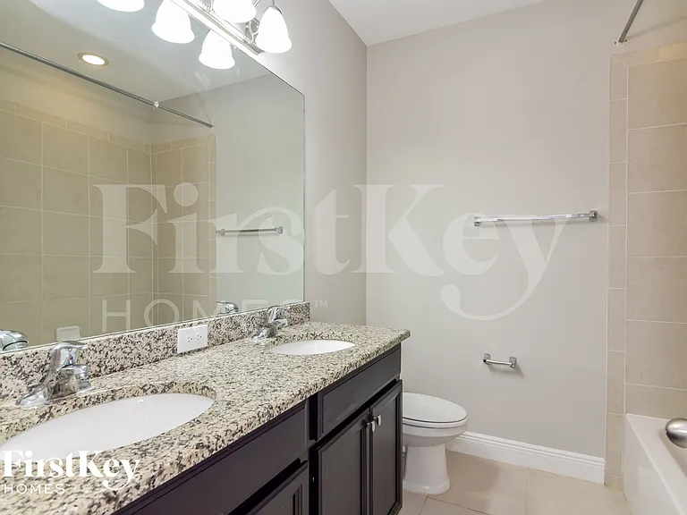 5948 Village Center Dr — Photo 11