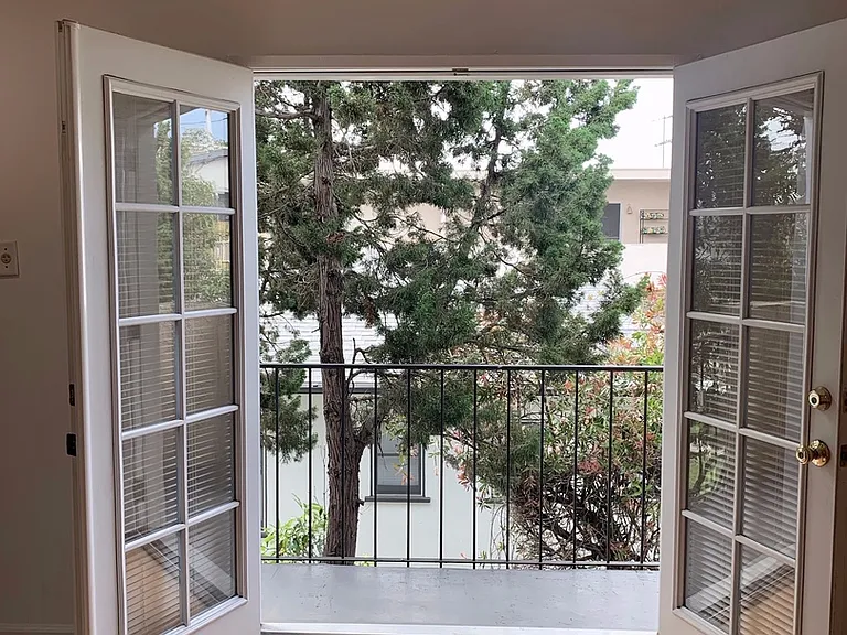 3426 Keystone Ave — Photo 10