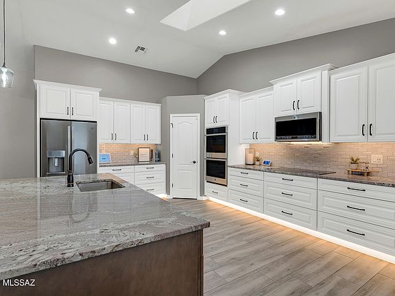 5th image of 4892 W Sunset Rd