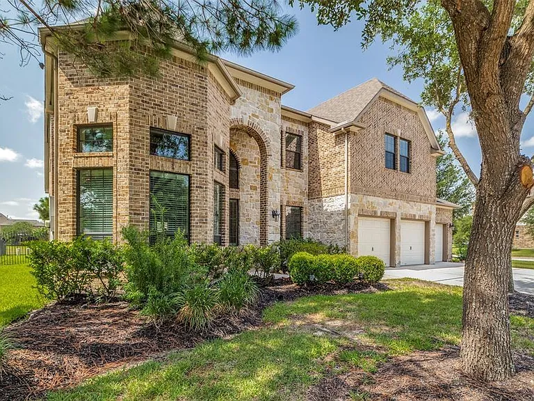 27323 Piney Ranch Ln — Photo 1
