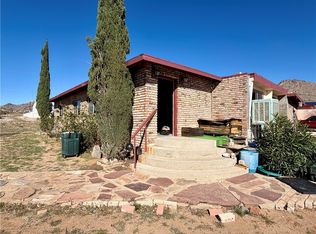 4360 N Smoketree Rd, Golden Valley, AZ 86413
