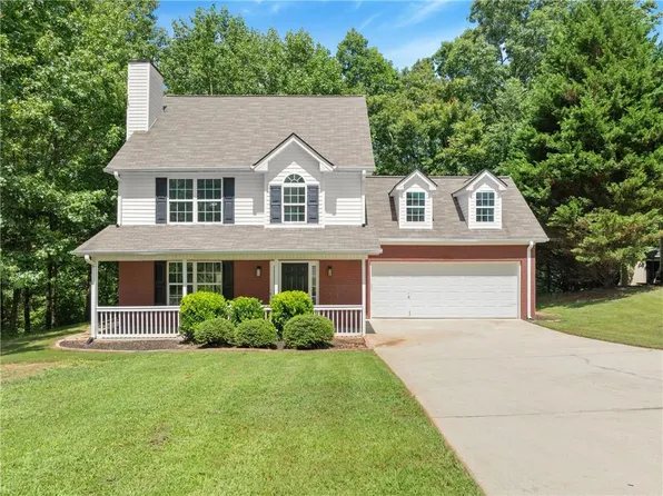 4722 Middleboro Ln, Gainesville, GA 30506
