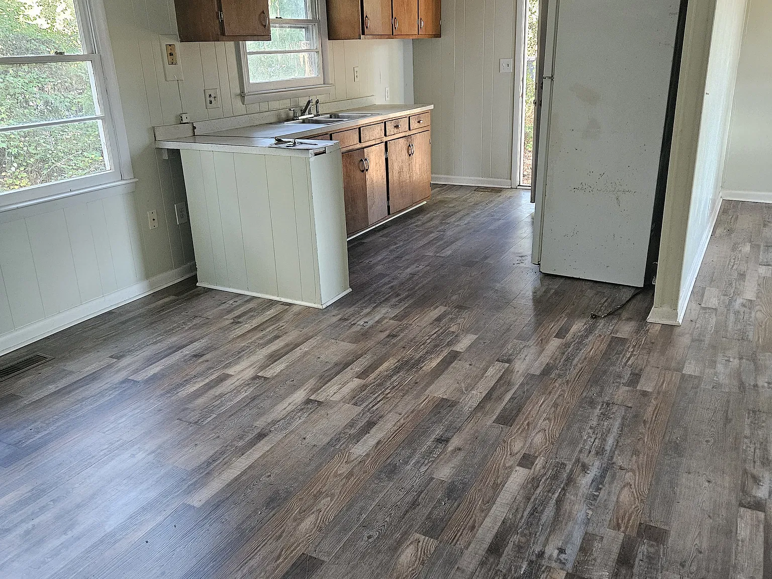 3 bed, 1032 sqft, $1,200 — Photo 2