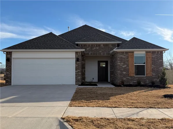 453 W Taverner Xing, Farmington, AR 72730