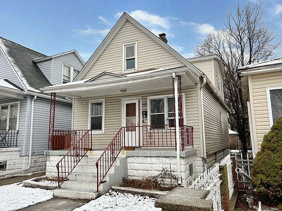 3rd image of 608 W 151st St