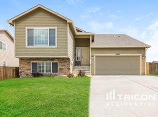 6603 Passing Sky Dr, Colorado Springs, CO 80911