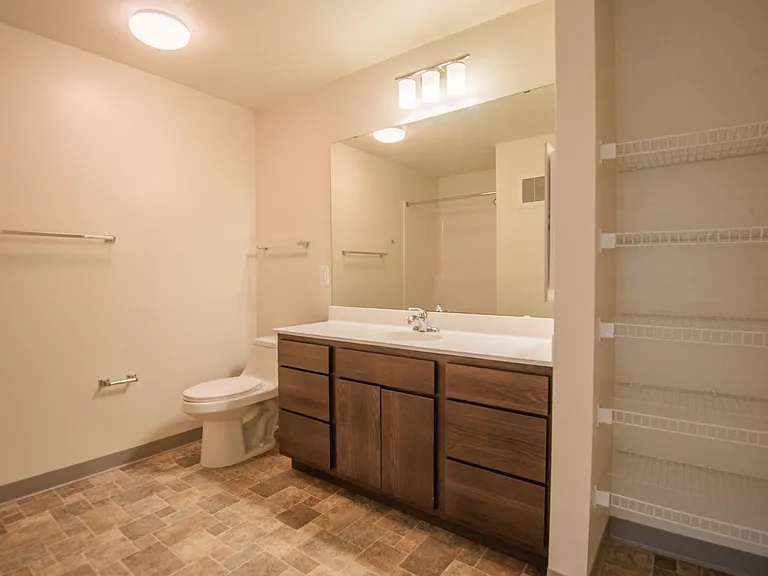 1st Avenue Flats — Photo 27