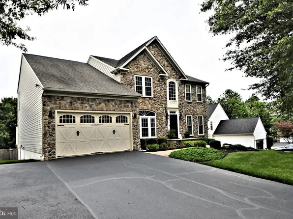 2511 Crestline Dr, Lansdale, PA 19446