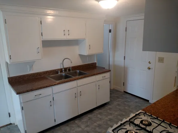 19 Central St., 19 Central St, Hudson, MA 01749