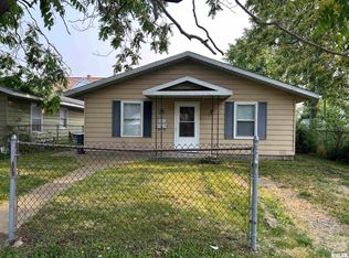 1513 E Cummins Ave, Springfield, IL 62702