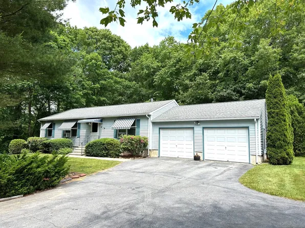 14 Heather Glen Lane, Groton, CT 06355