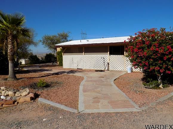 1st image of 3049 Rosewood Ave