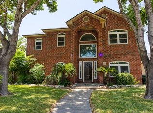 2407 Park Wood Dr, Portland, TX 78374