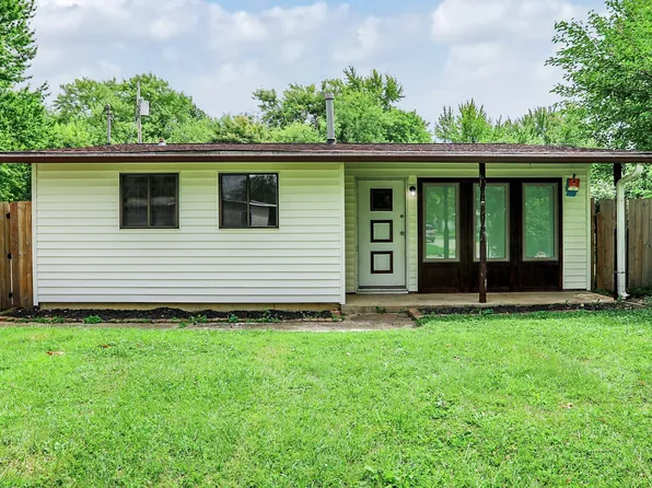 117 Parkview Dr, New Whiteland, IN 46184