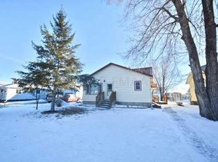 1029 26th St N, Fargo, ND 58102
