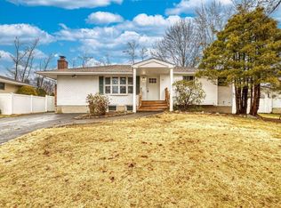 73 Marie Cres, Commack, NY 11725
