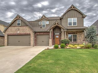 512 W 127th Pl S, Jenks, OK 74037