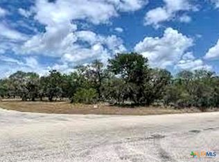 19 Post Oak Br, Inez, TX 77968