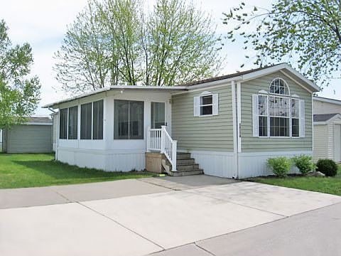 1st image of 38176 Canari Ct