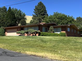 2455 Western St, Klamath Falls, OR 97603