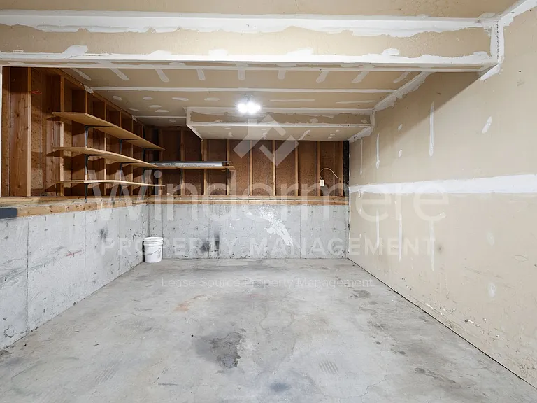 802 S Calvin Rd — Photo 18