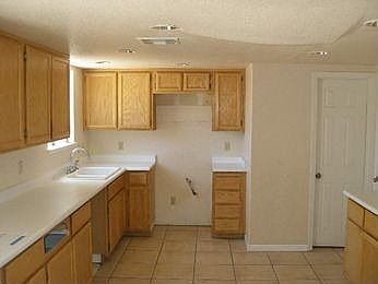 4th image of 7413 Bowles Dr
