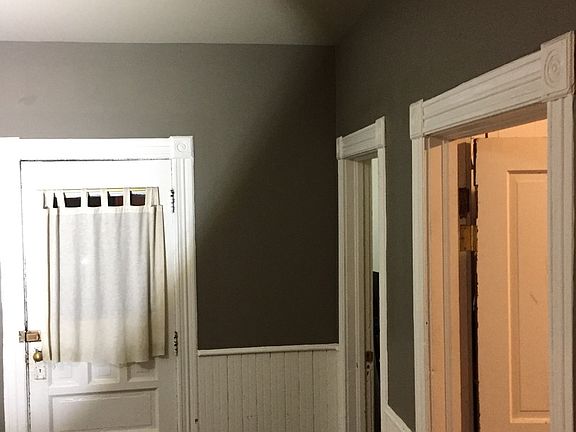 4th image of 801 E Montezuma Ave APT B