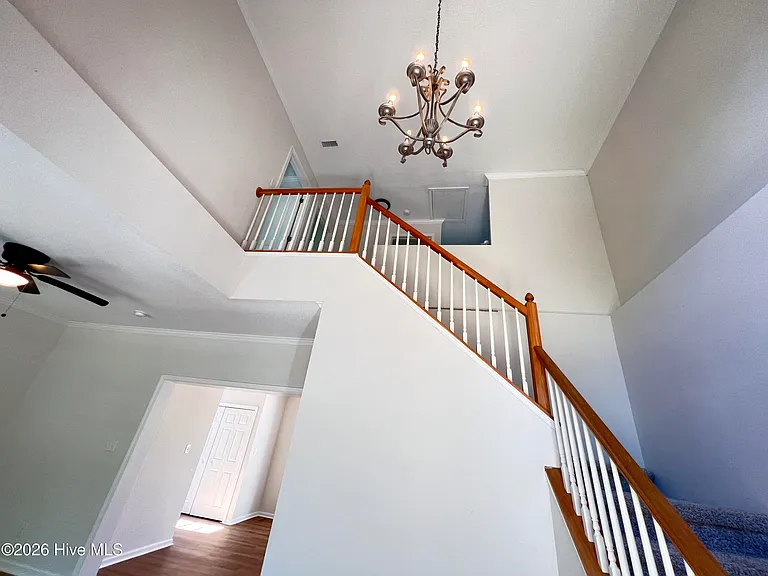 568 Bald Eagle Dr — Photo 17