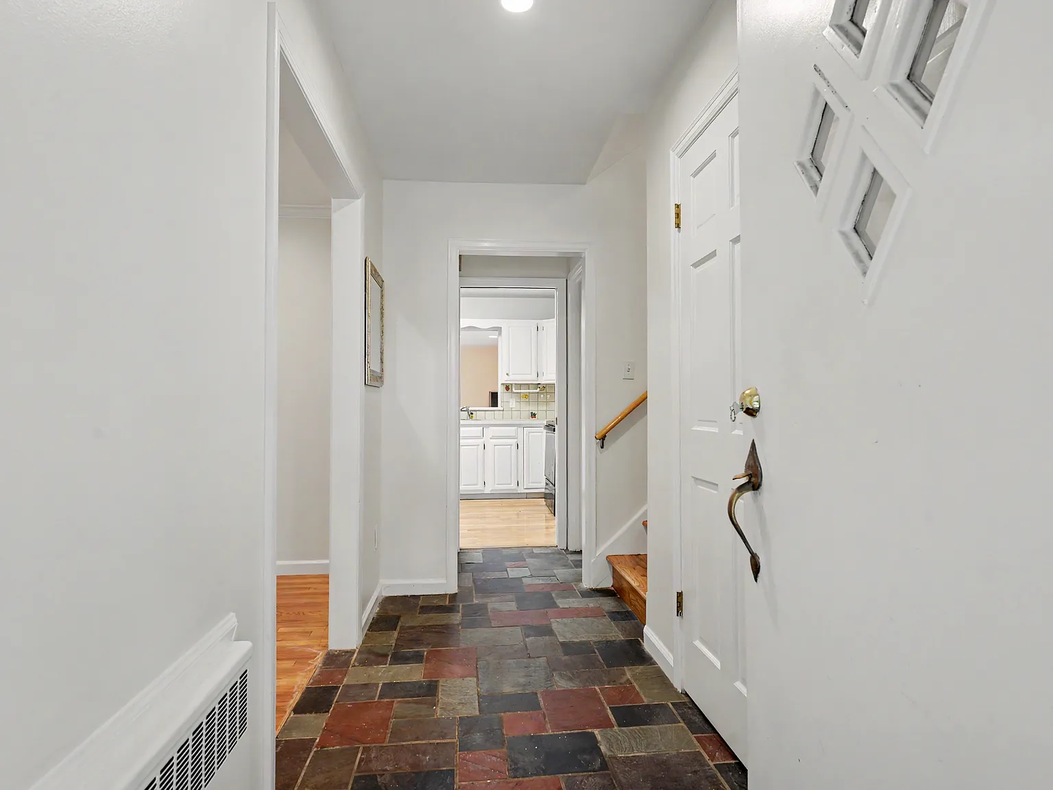 4 bed, 1753 sqft, $6,750 — Photo 4