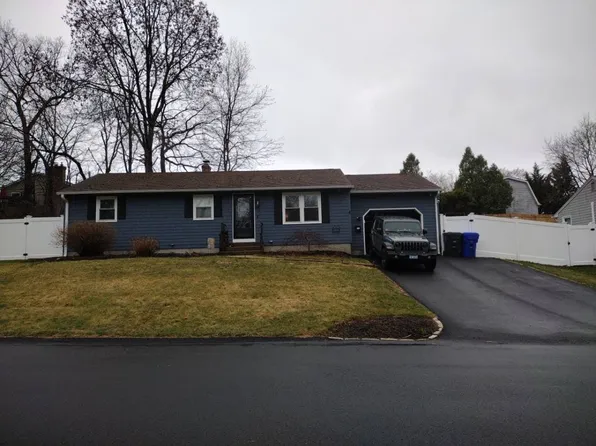 14 Campbell St, West Warwick, RI 02893